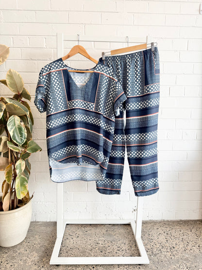 Cable Melbourne Navy Printed Pant and Top Set - Size L/XL (12 - 14)