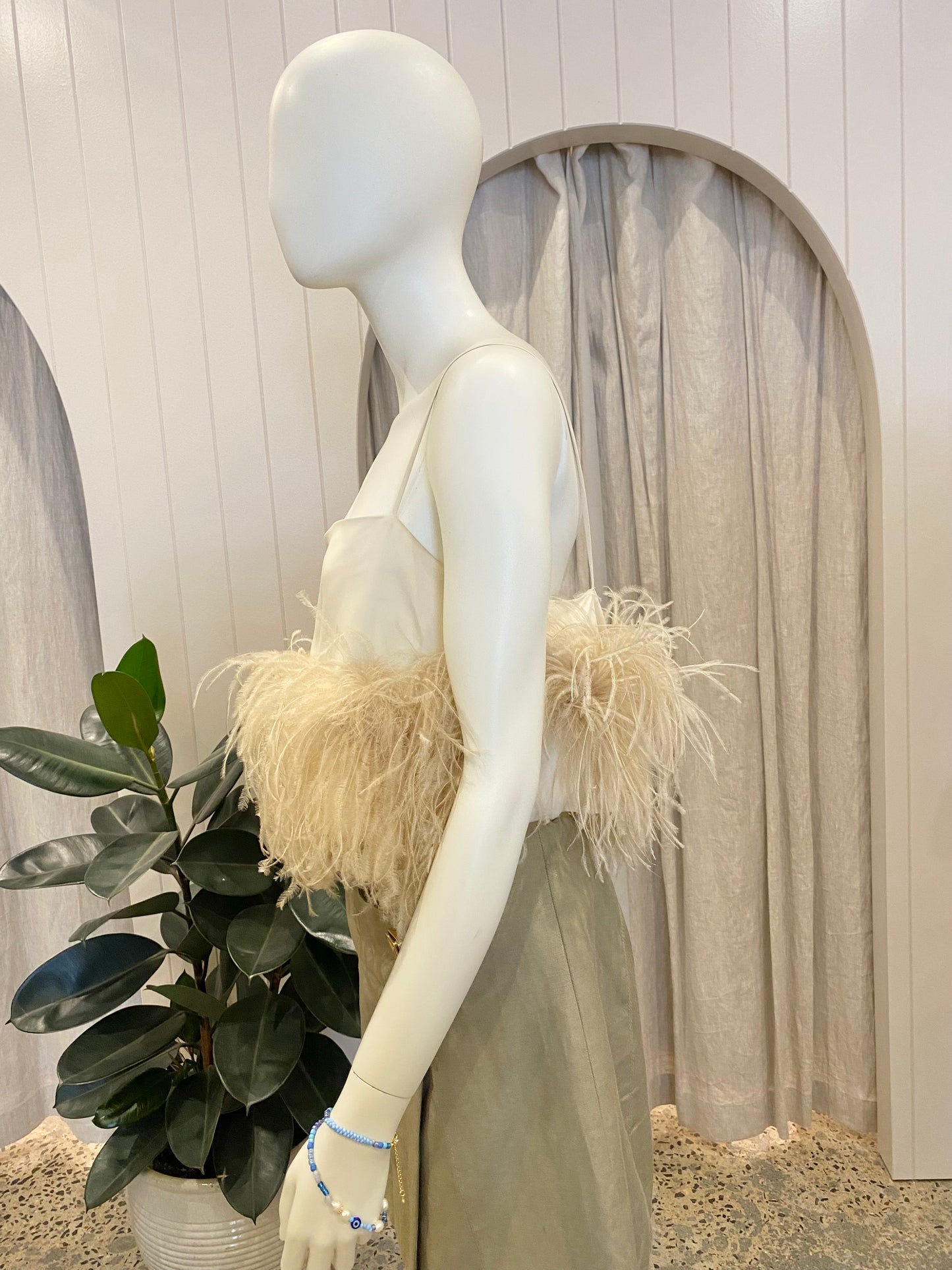 Country Road Cream Feather Cropped Top - Size 12