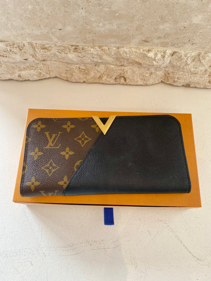 Louis Vuitton Black Kimono Wallet