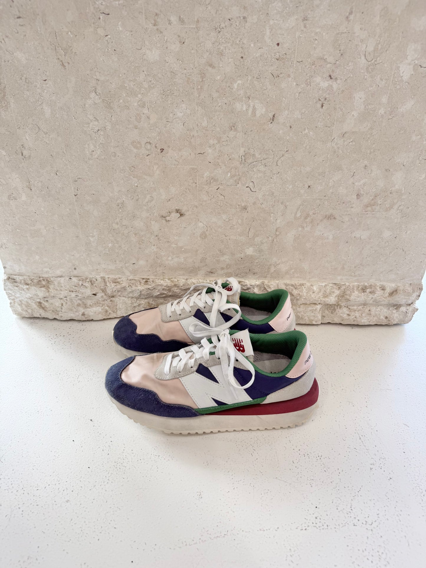 New Balance 237 Sneakers in Blue/Pink/Green - Size 40.5