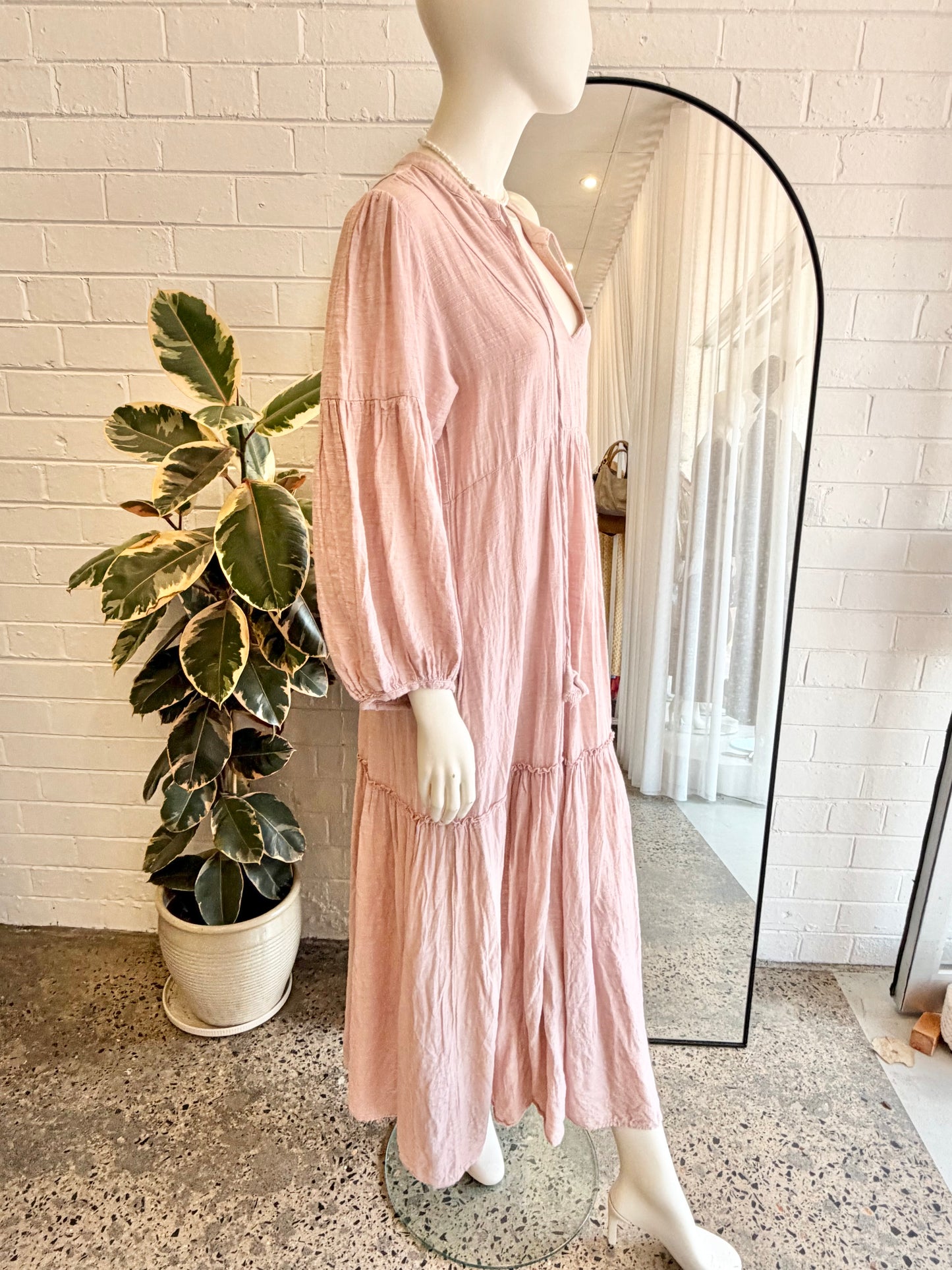 Pearl and Caviar Blush Cotton/Linen Blend Midi Dress - Size M/L