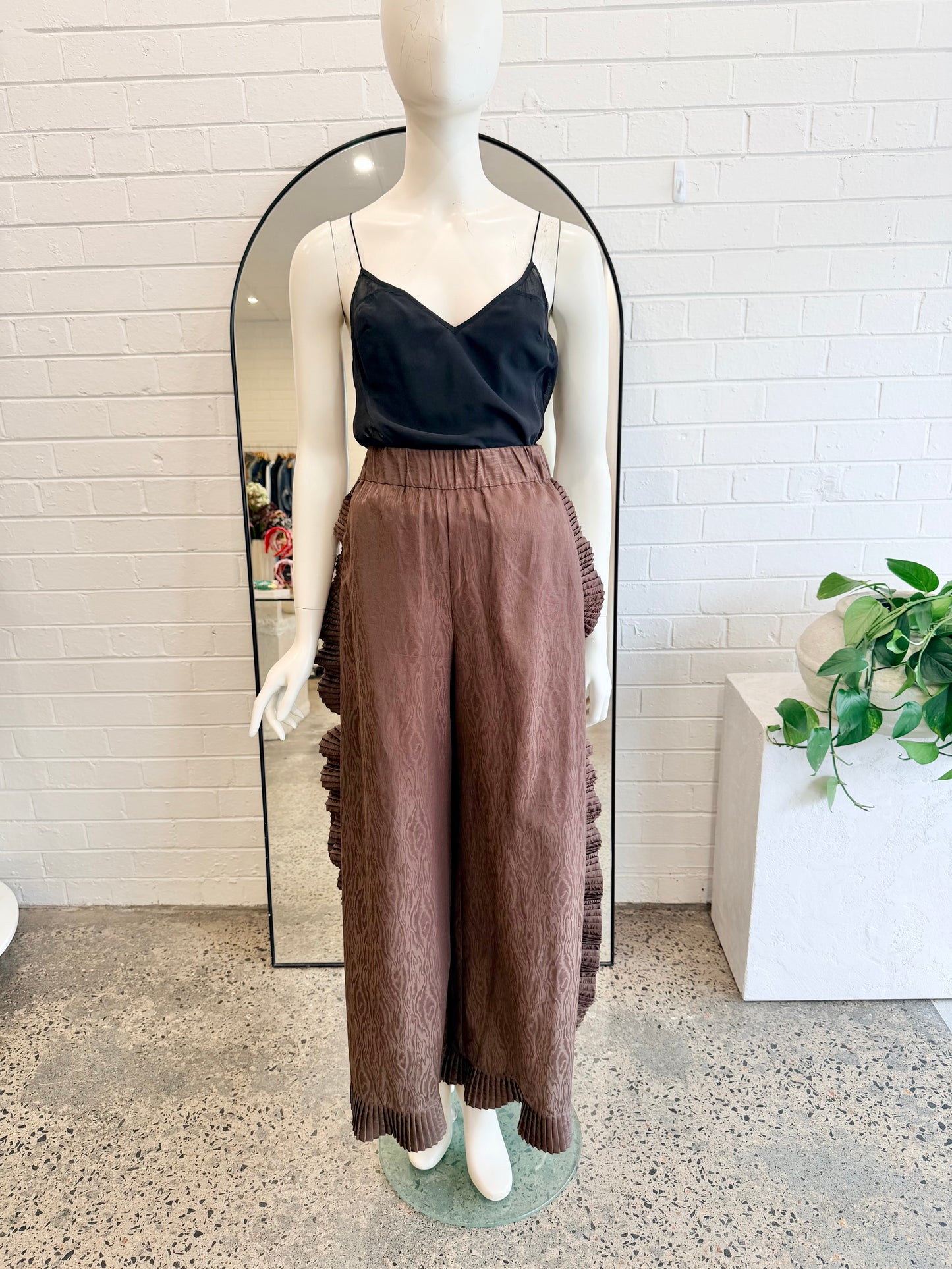 Alemais Pleated Detail Pants in Mocha - Size 12