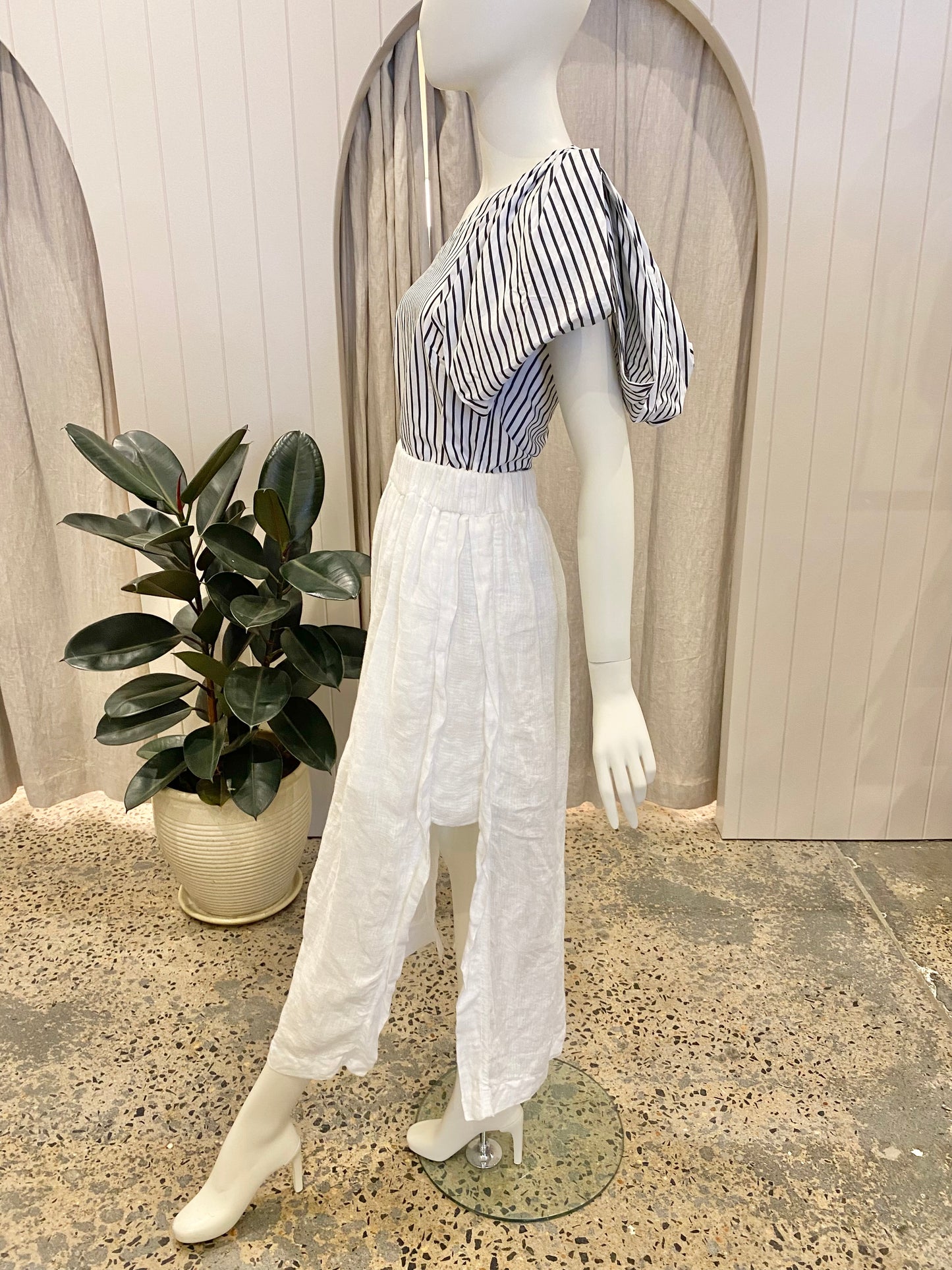 Country Road White Linen Midi Skirt - Size 8