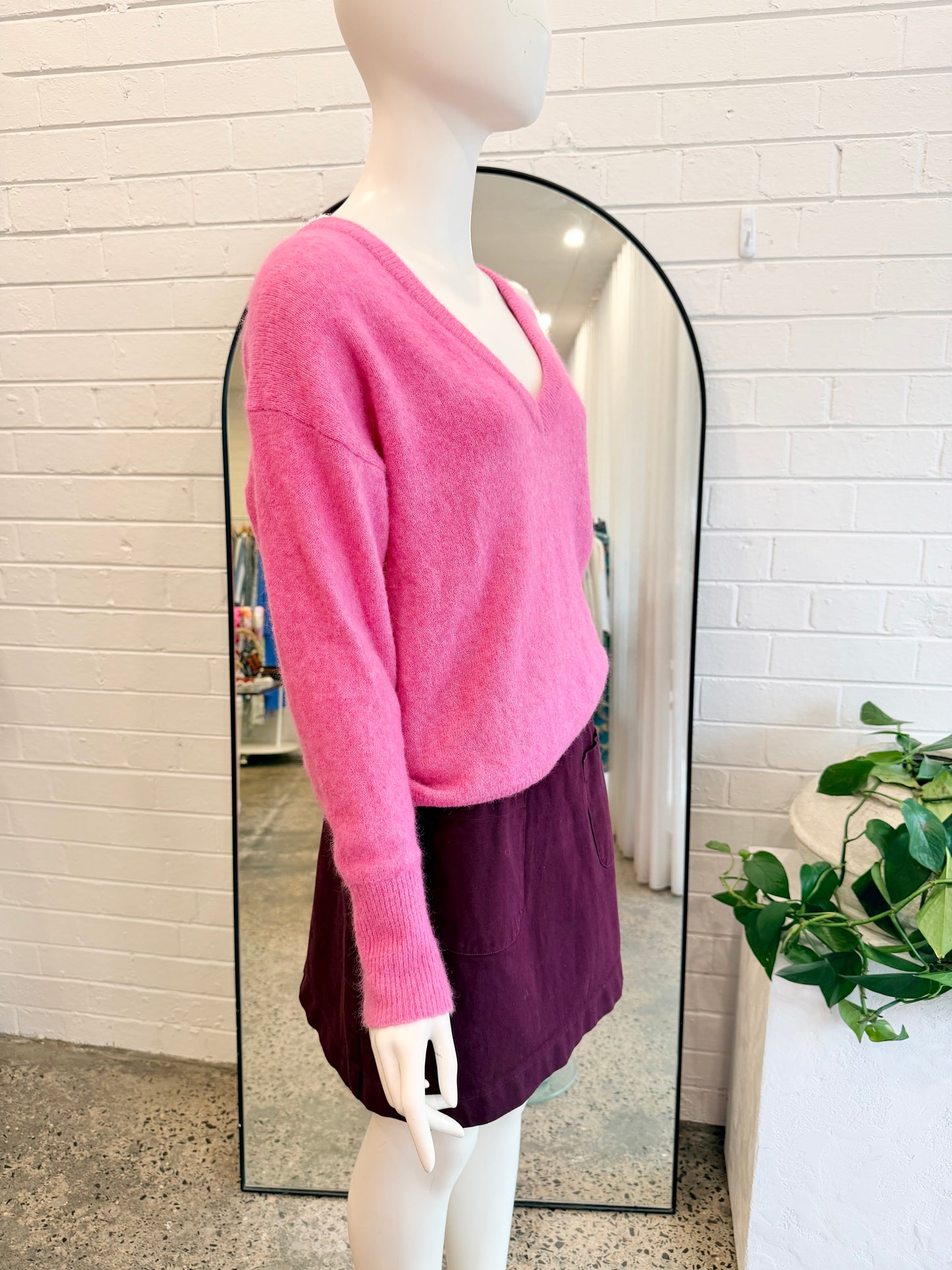 Country Road Pink V-Neck Jumper - Size S (8-10)