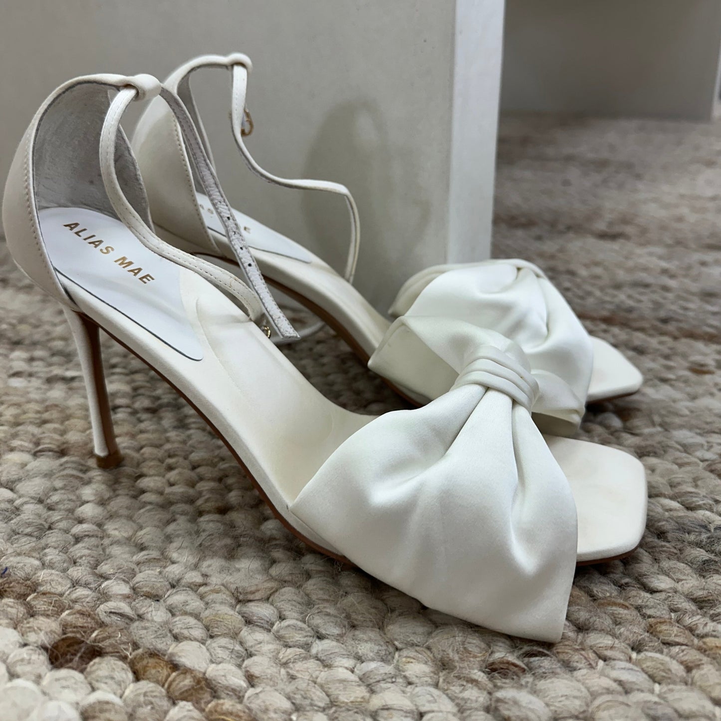 Alias Mae Minka Ivory Satin - Size 41