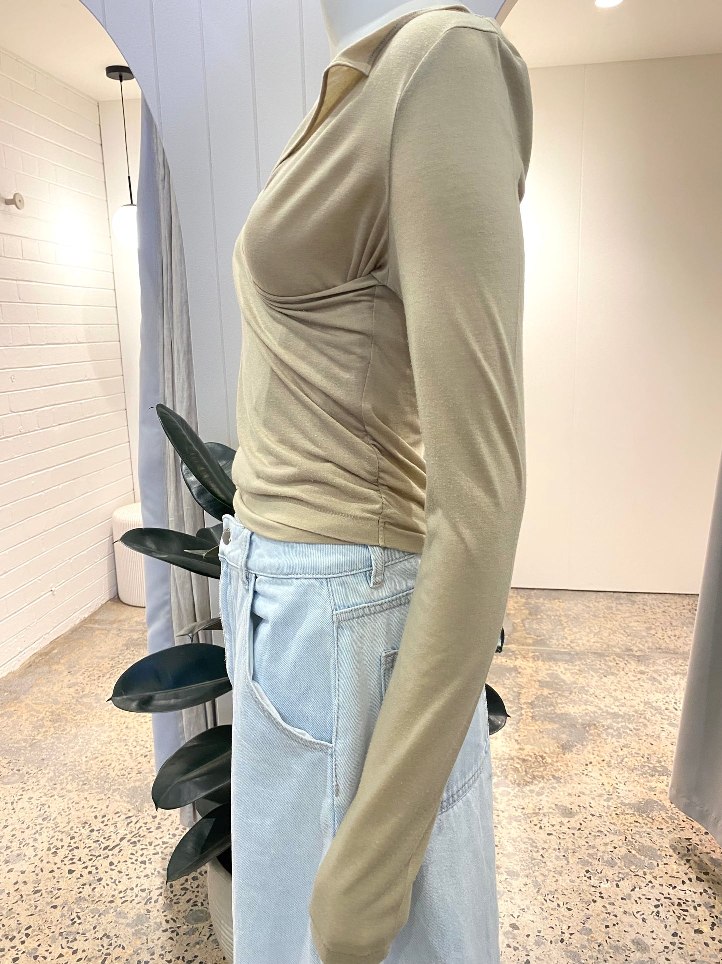 Camilla & Marc Akari Cowl Neck Top in Oyster - Size 10