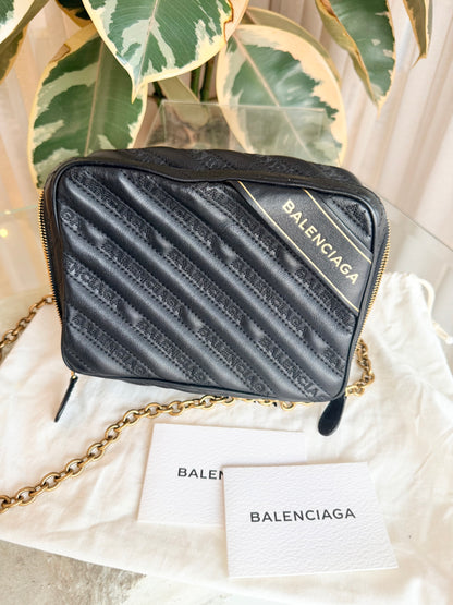 Balenciaga Black Blanket Reporter Camera Bag - Size XS