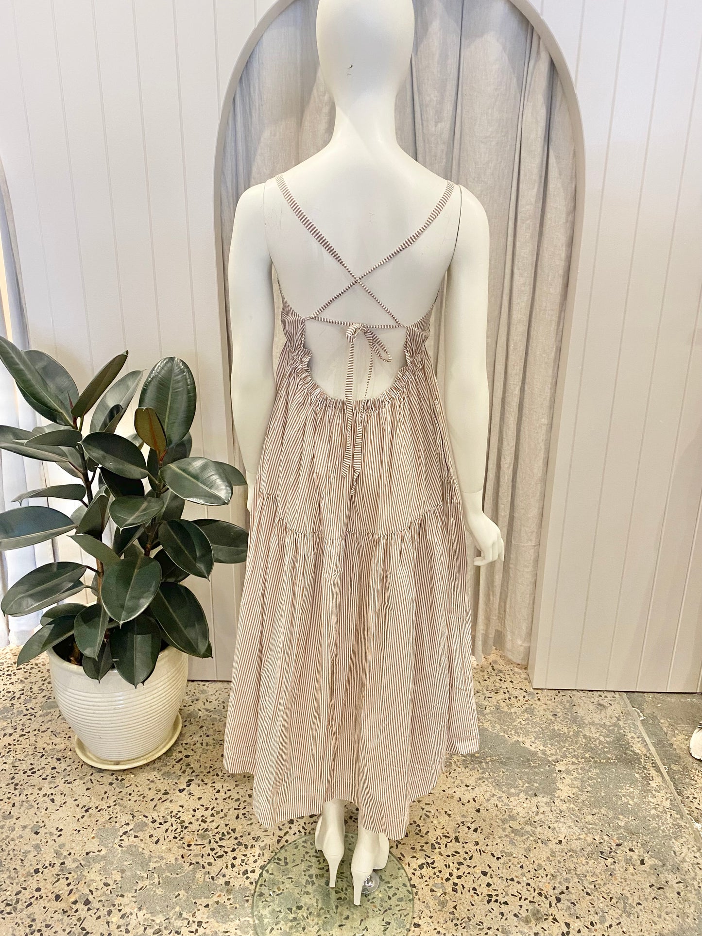 Elka Collective Clare Midi Dress - Size 10