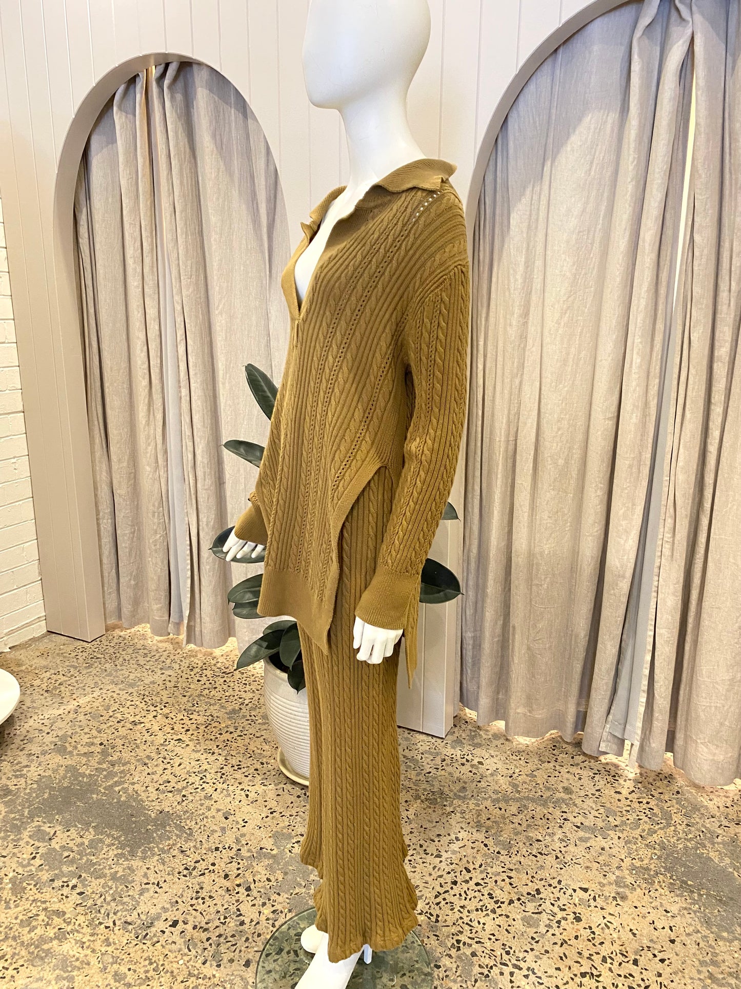 Shona Joy Khaki Knit Pant and Sweater Set - Size S