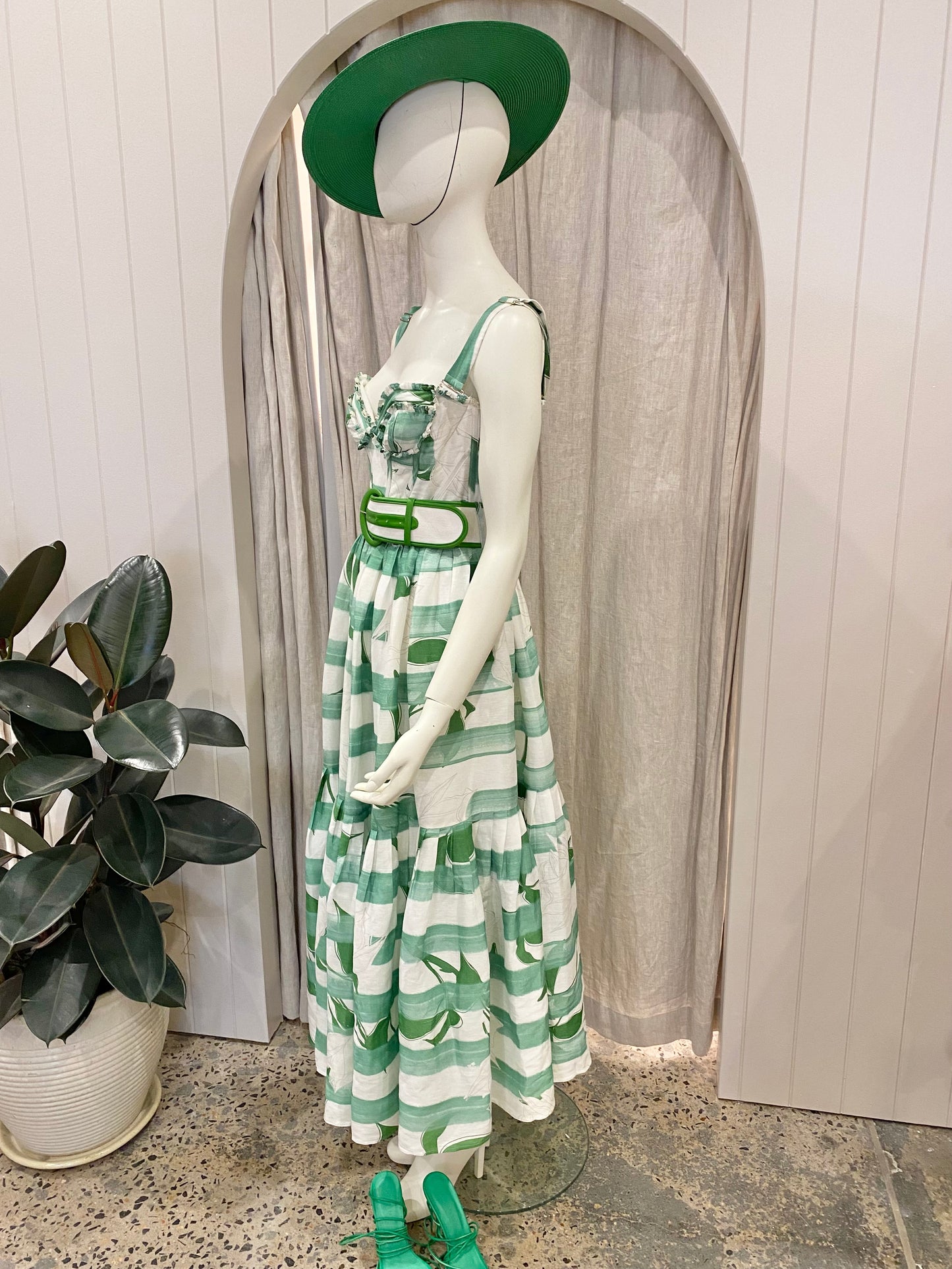 Leo Lin Rose Blanche Busiter Dress - Size 10 (matching hat and heels included)