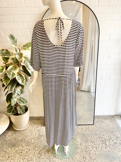Elk Black and White Stripe Dea Dress BNWT - Size 16