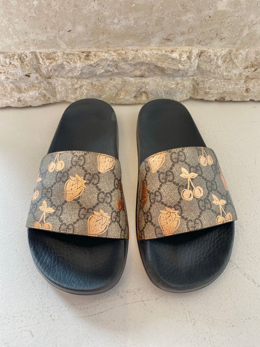 Gucci GG Supreme Monogram Cherry Print Slides - Size 38