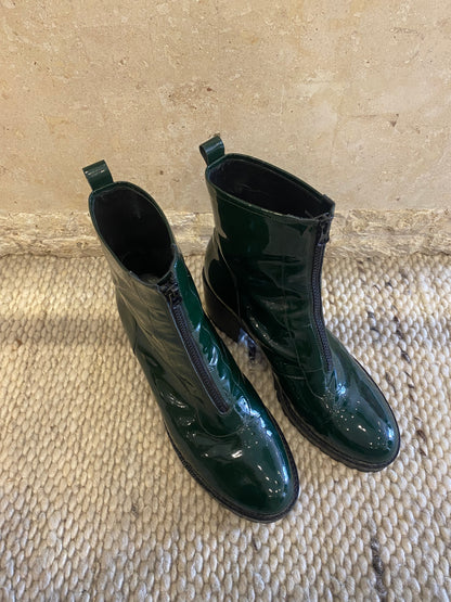 Mollini Book Mo Deep Green Patent Leather Ankle Boots - Size 42