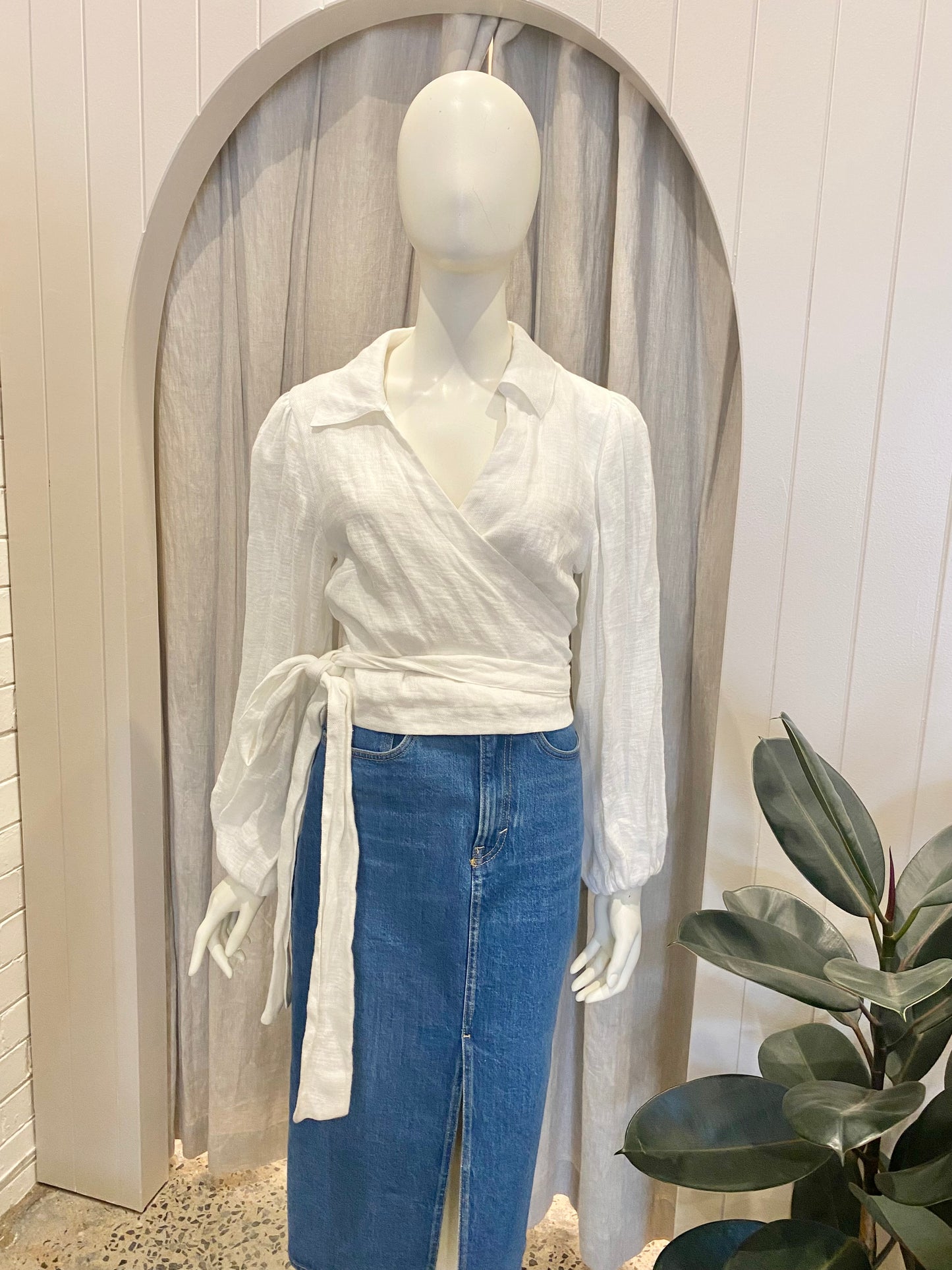 Country Road White Linen Wrap Shirt - Size 12