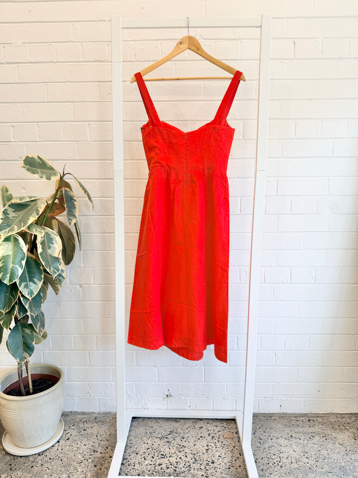 Reformation Avery Midi Dress - Size 4 (8)