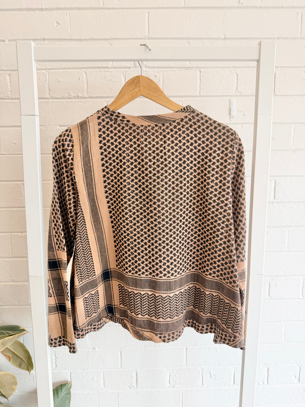 Cecilie Copenhagen O Long Sleeve Top in Black/Tannin - One Size (8-12)