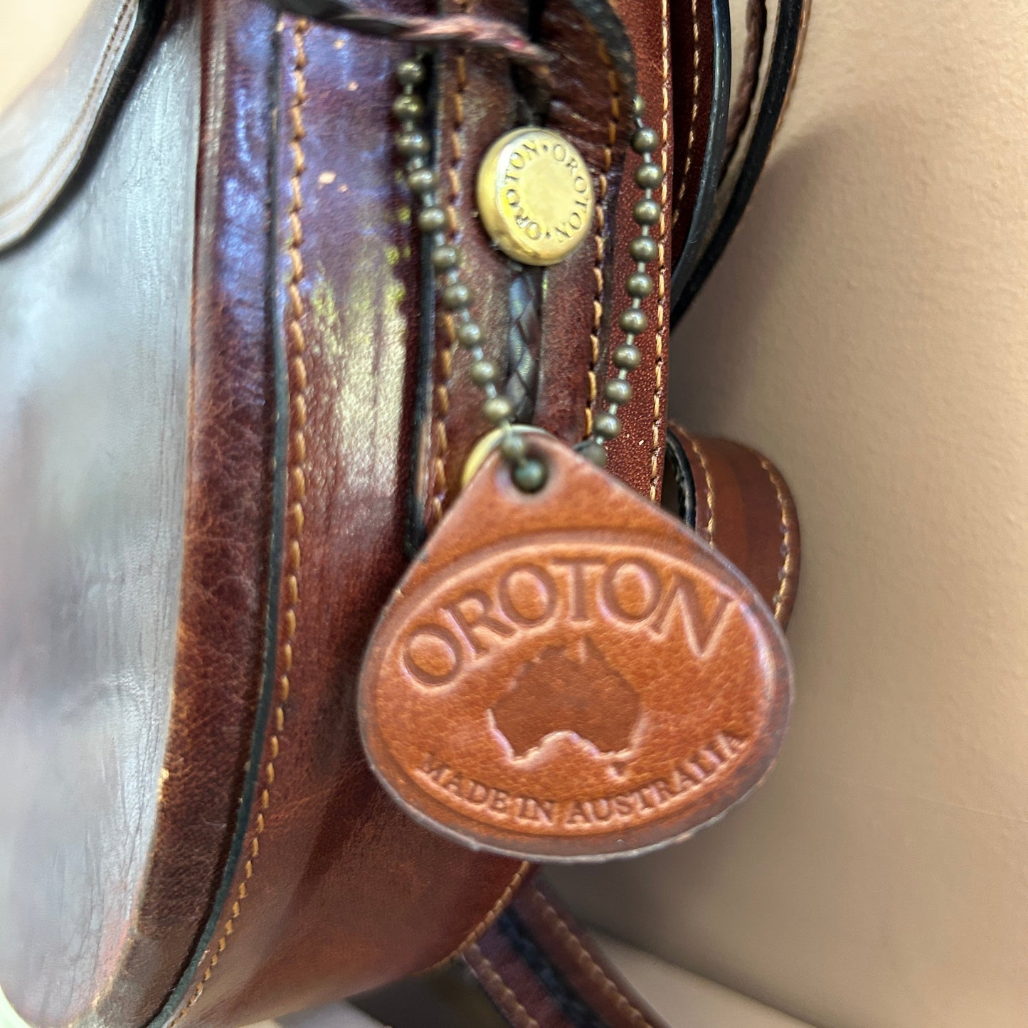 Oroton Vintage Leather Crossbody Bag