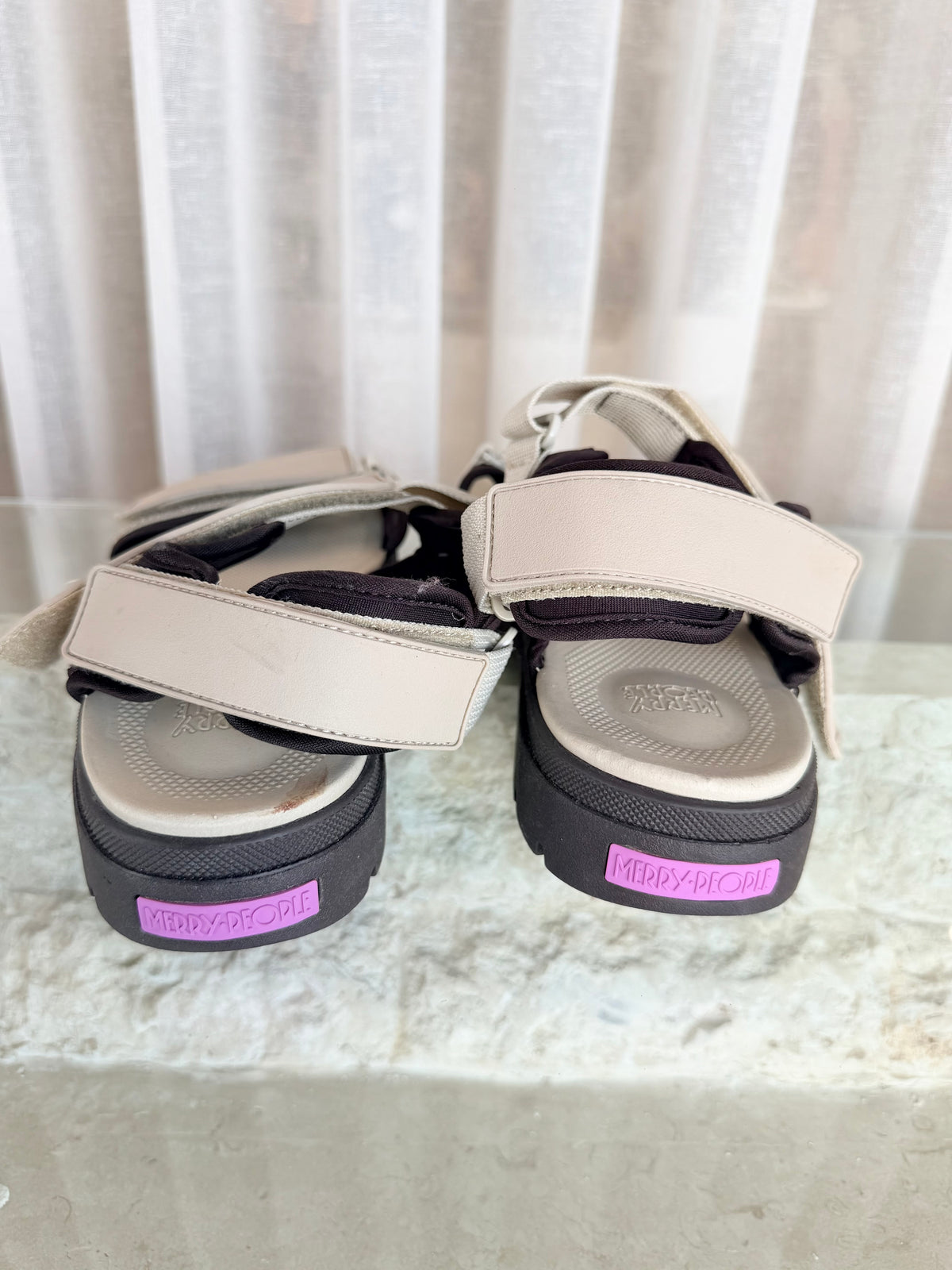 Merry People Lochie Sandal - Size 40