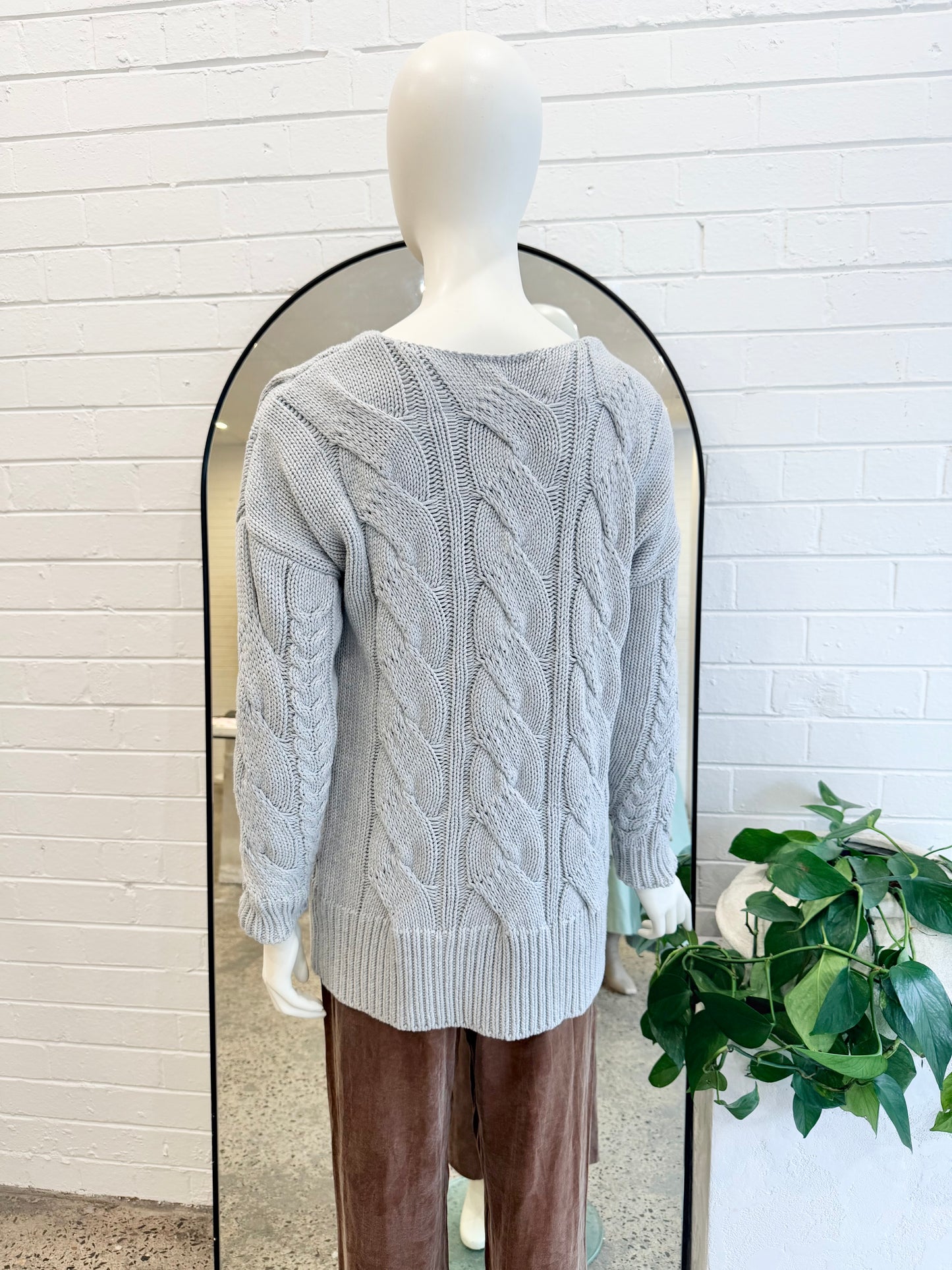 Viktoria and Woods Grey Oversized Cable Knit Jumper - Size 4 (12-14)