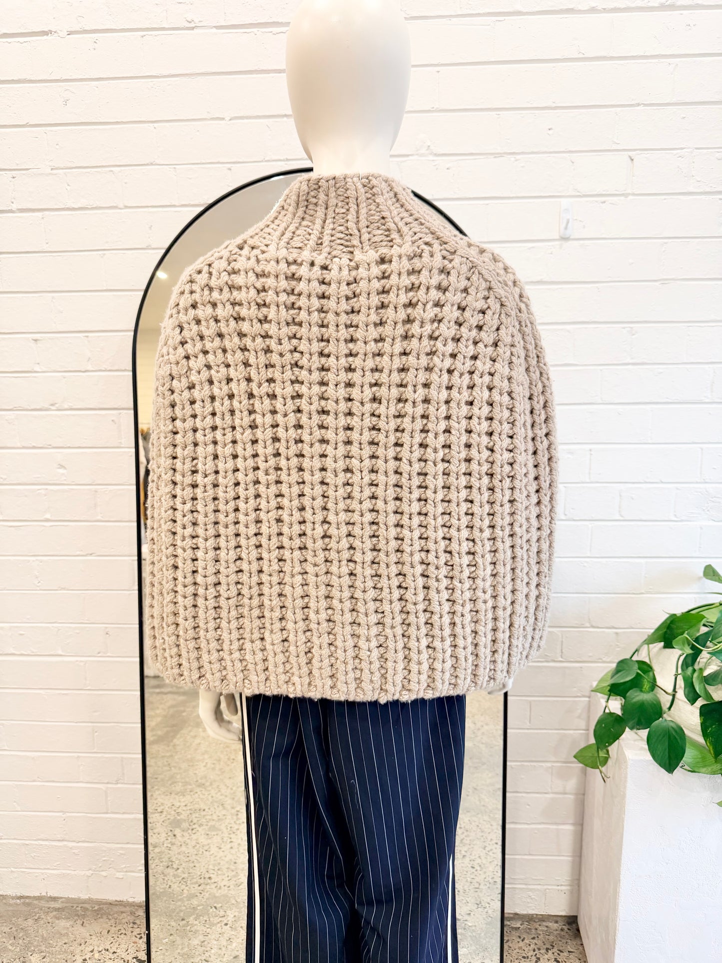 Scanlan Theodore Beige Chunky Wool Cape - Size M (10)