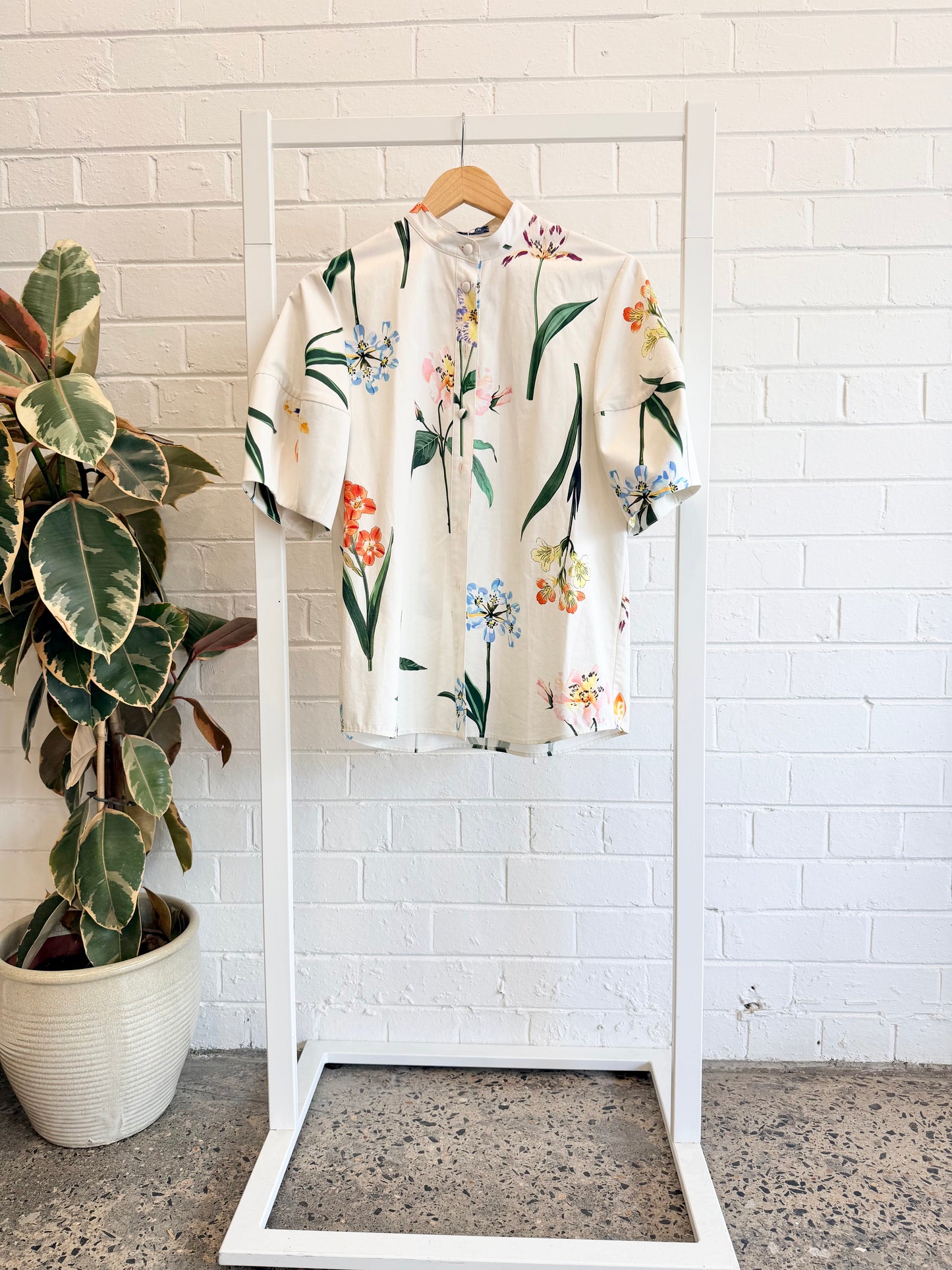 Leo Lin White Botanical Print Jemma Blouse - Size 12