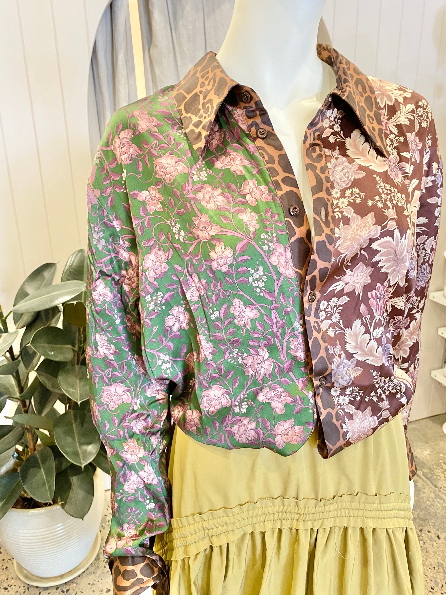 Tell Your Friends Silk Shirt - Size 12/14
