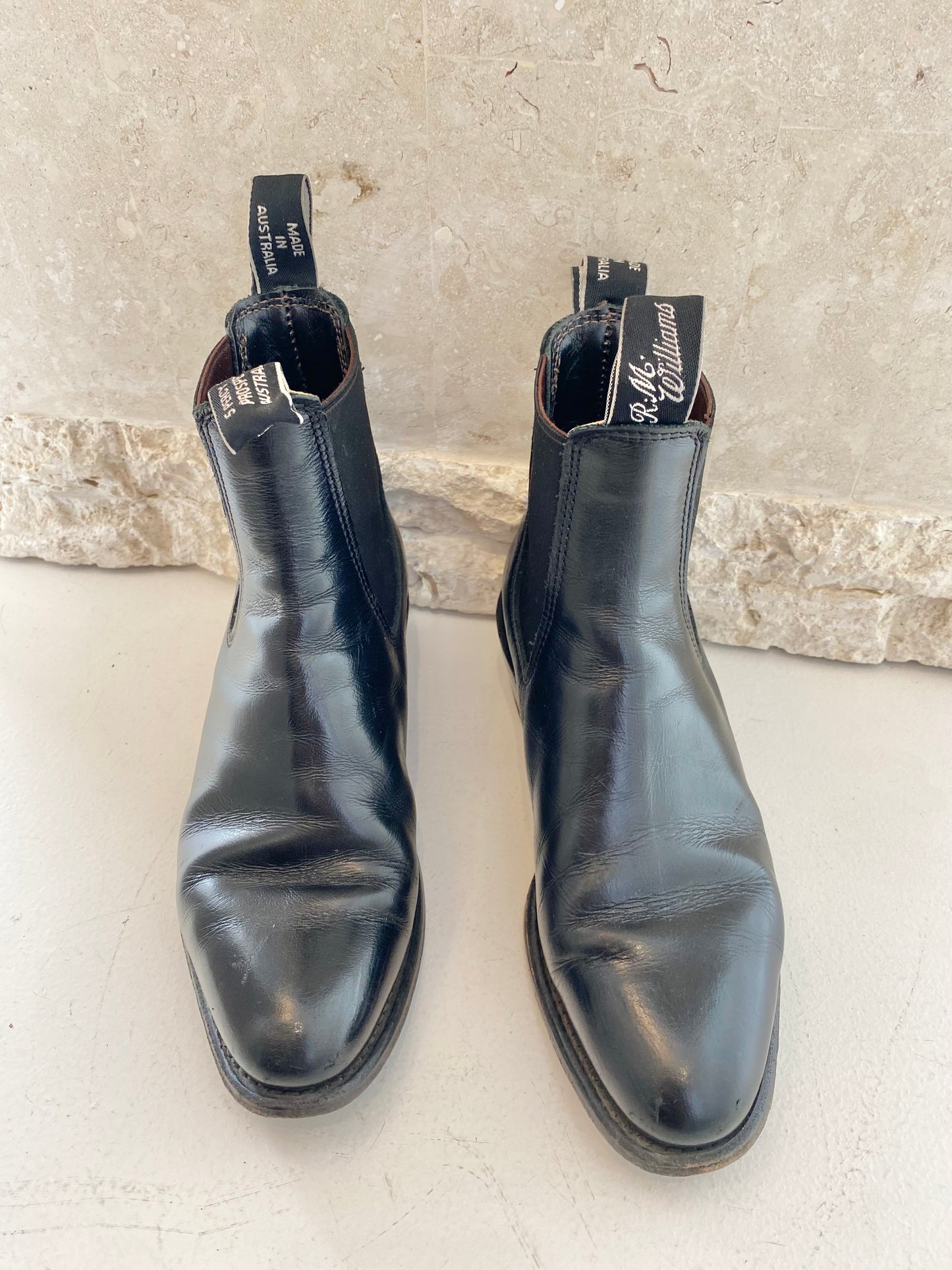 RM Williams Leather Adelaide Boots in Black - Size 6D