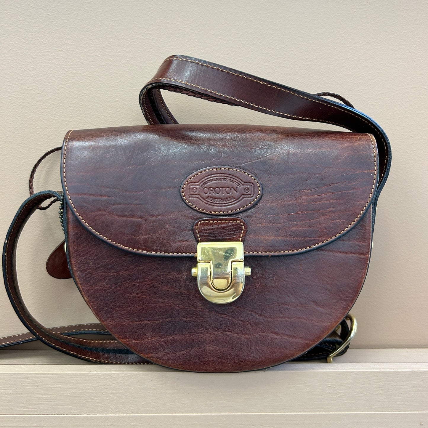 Oroton Vintage Leather Crossbody Bag