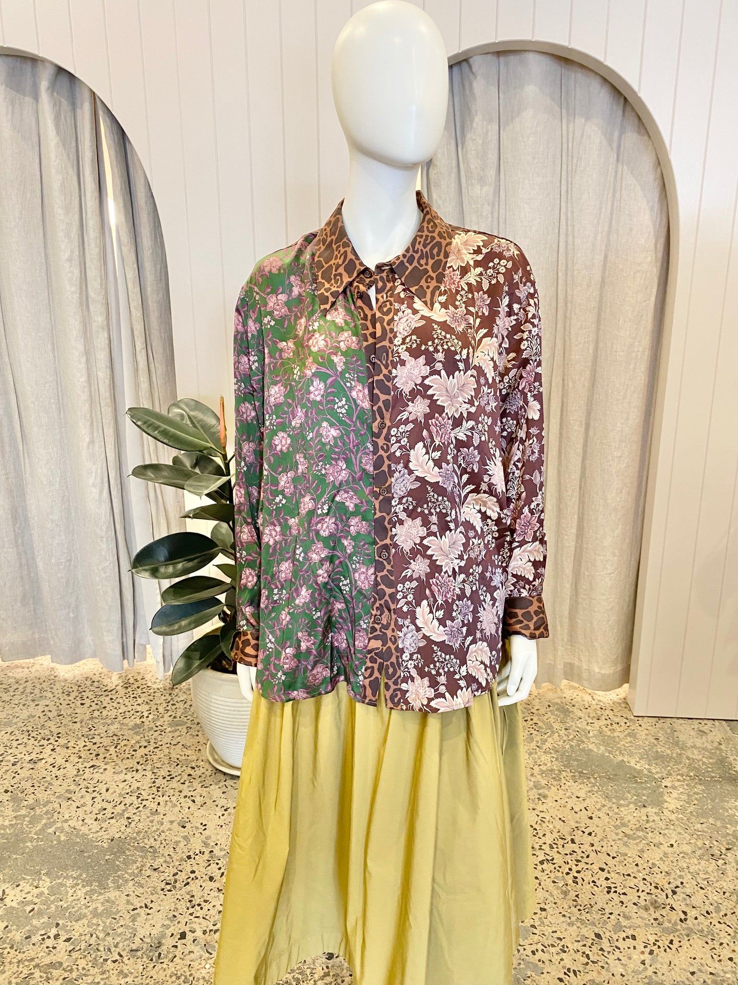 Tell Your Friends Silk Shirt - Size 12/14