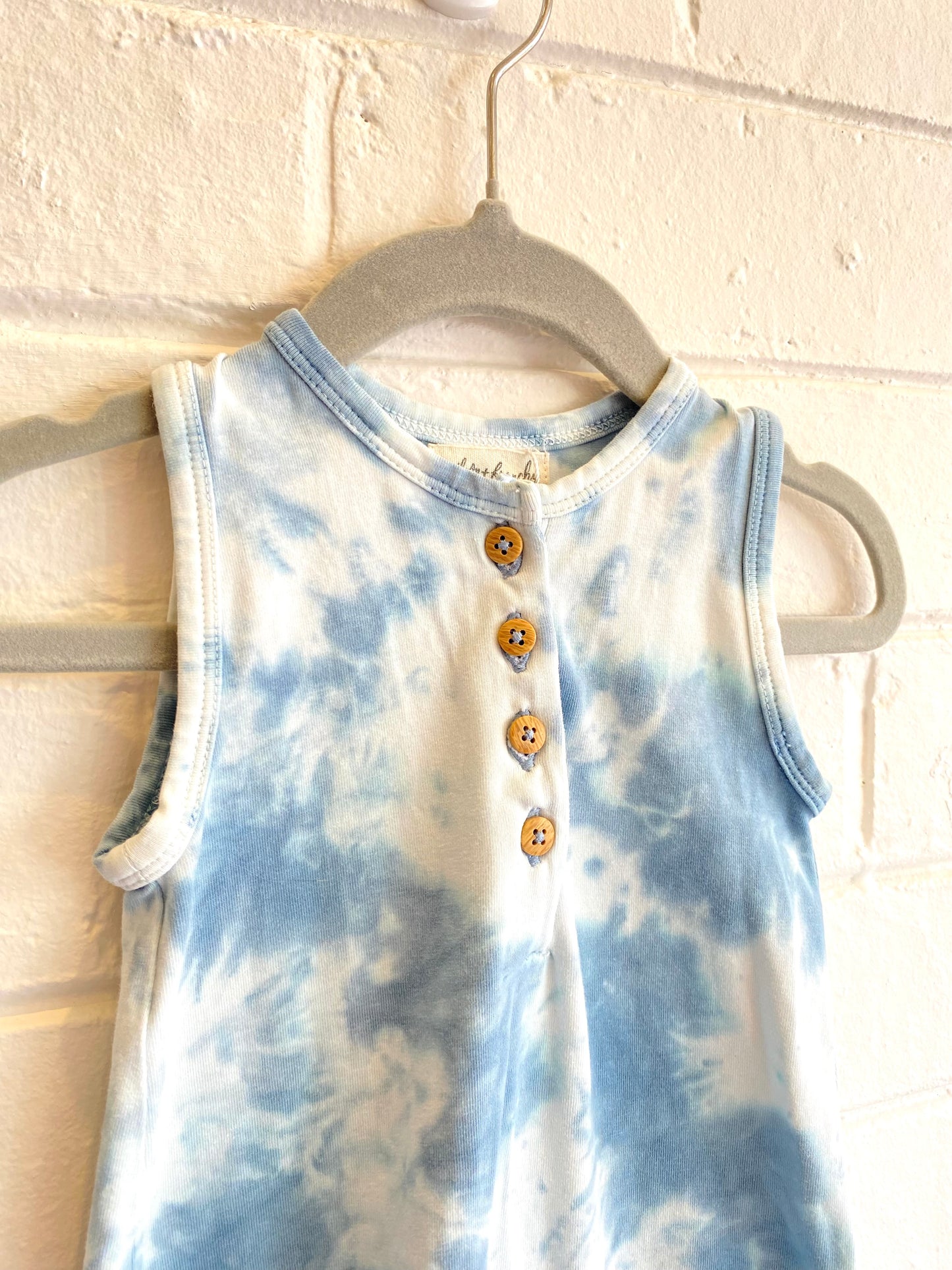 Wilson and Frenchy Tie Dye growsuit - Size 00