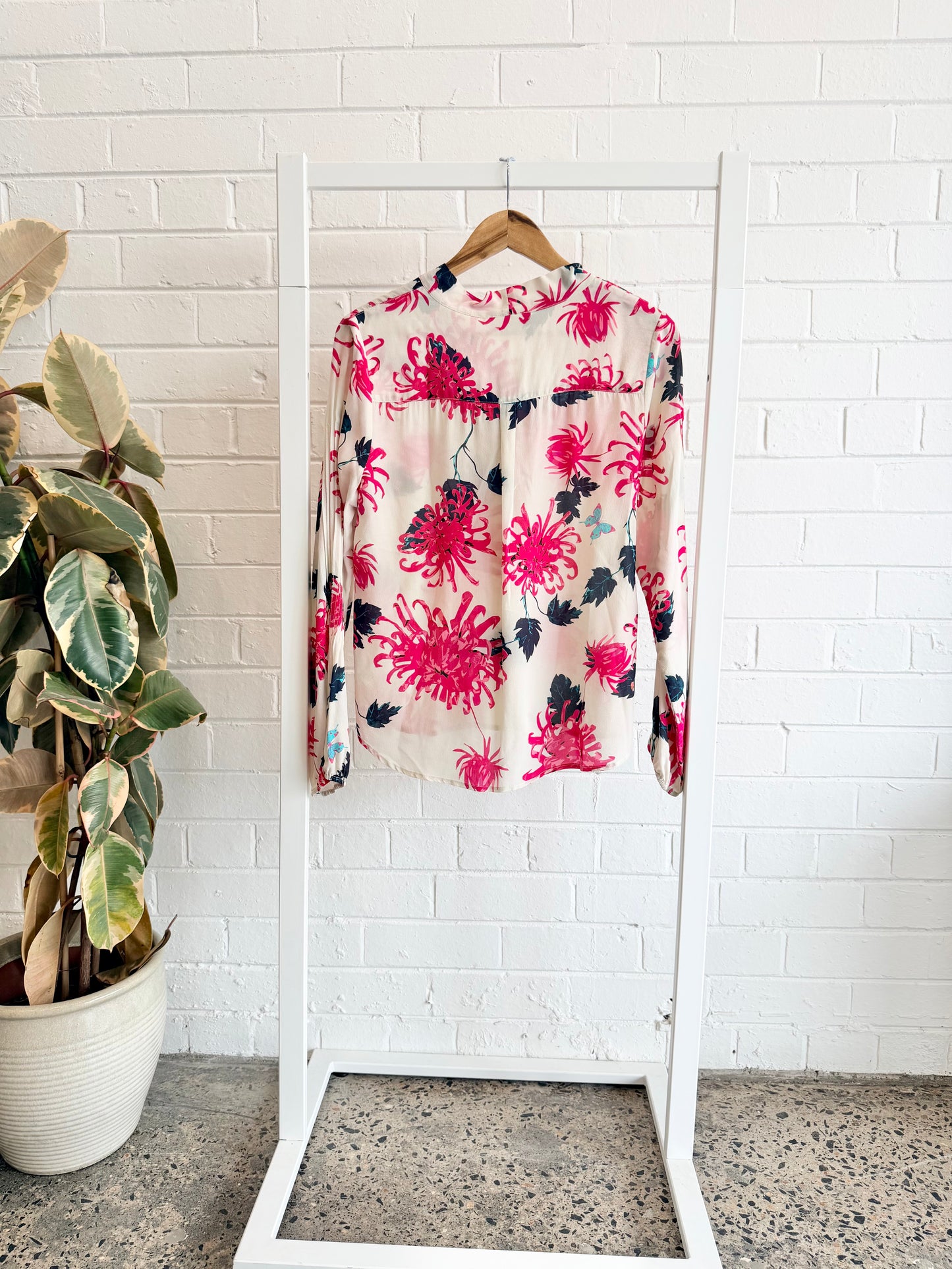 Pyrus White Silk Floral Print Blouse - Size L (12)