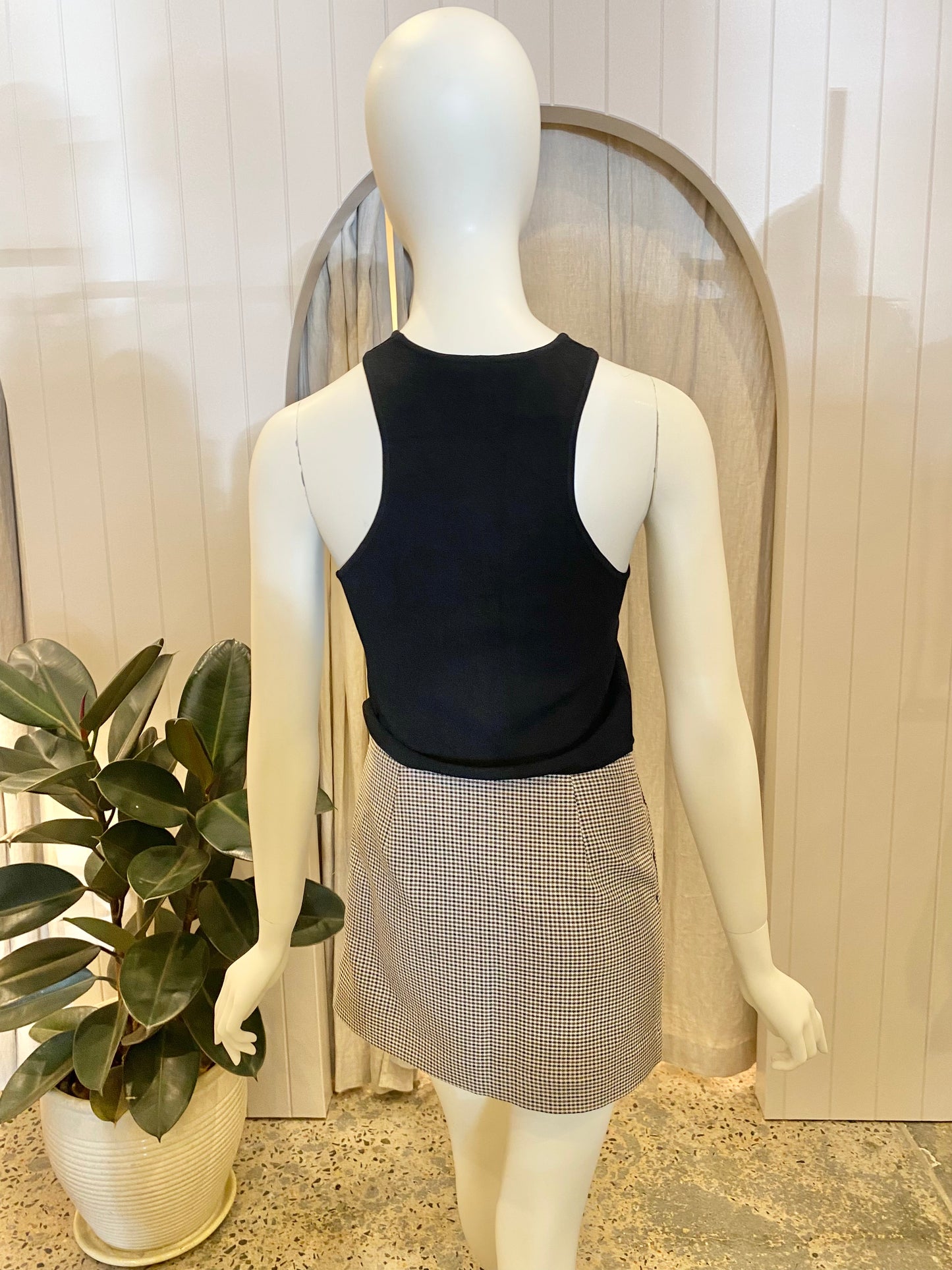 Shona Joy Crepe Knit Tank - Size M (12)