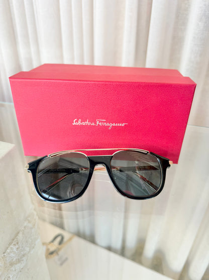 Salvatore Ferragamo Black Sunglasses - SF160S