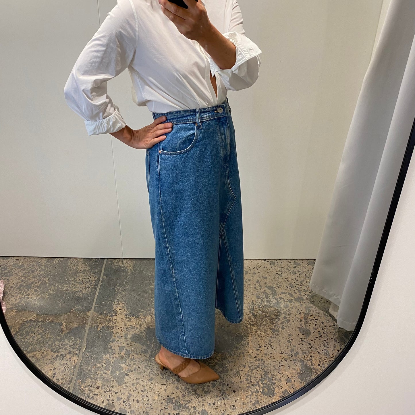 Outland Denim Midi Skirt in Mid Blue wash - Size 31 (14)