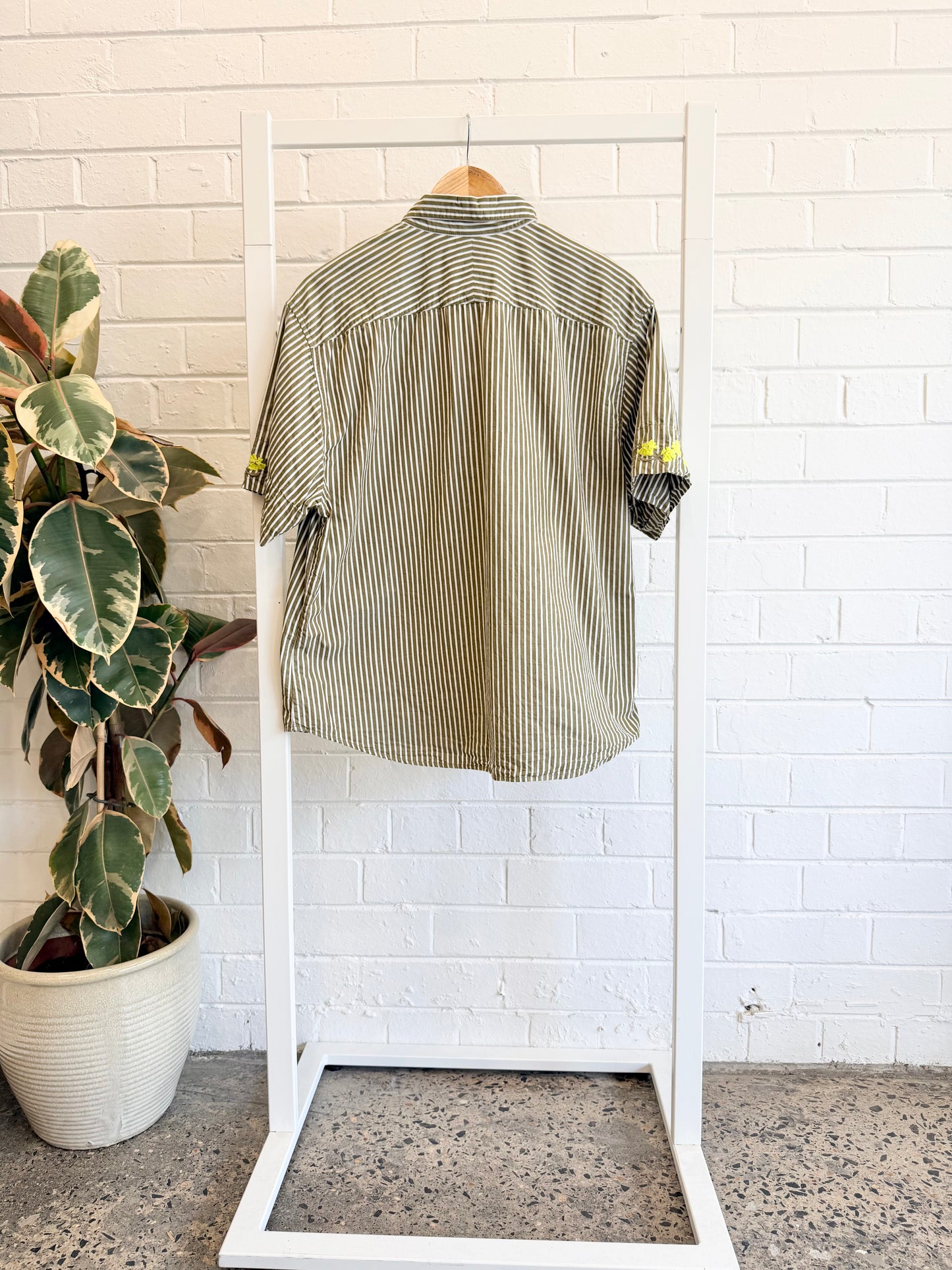 Kowtow Treetop Stripe Wildflower Shirt - Size L (12)