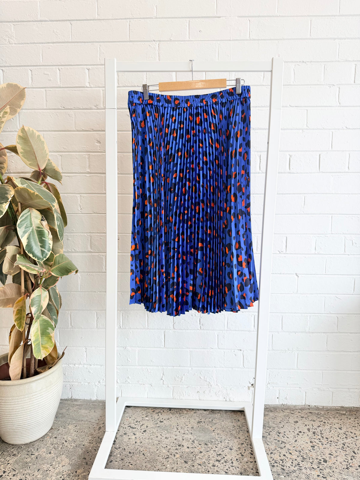 Trenery Bold Ocelot Print Pleated Midi Skirt - Size 14 - 16