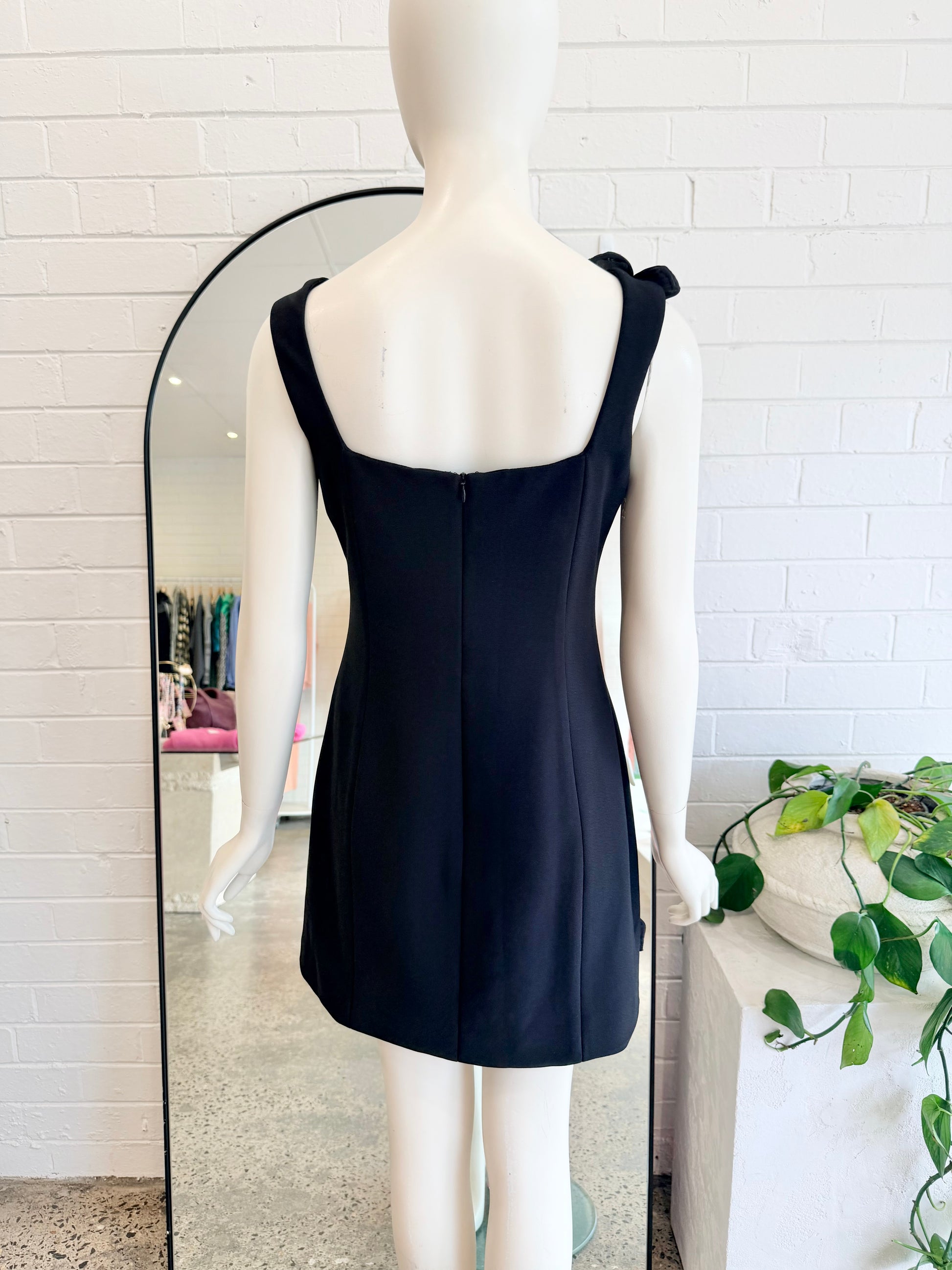 Elliatt Black Trompe 3D Floral Mini Dress - Size L (12) - Pre-Loved Geelong