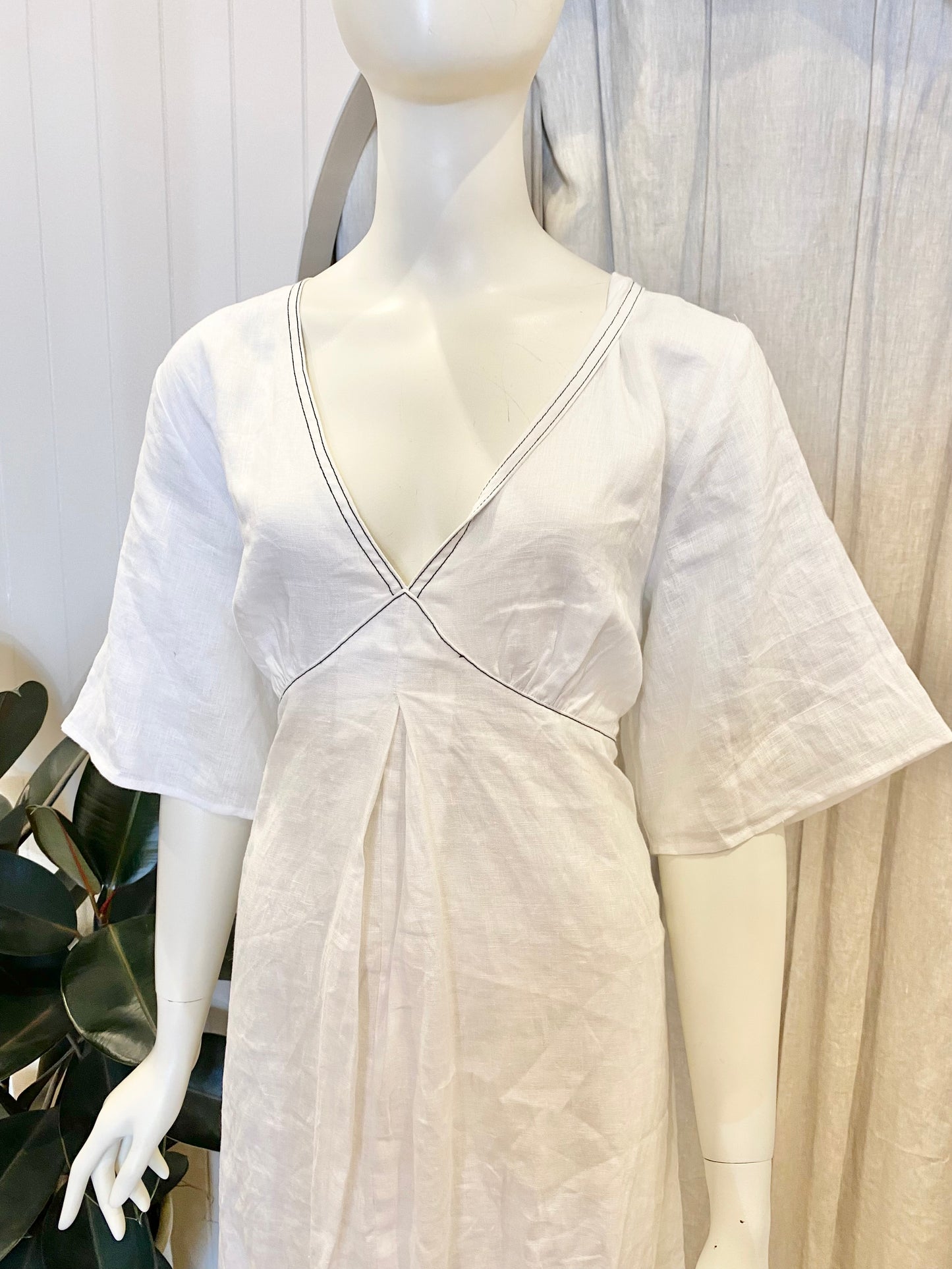 Dissh Rhodes Linen Dress - Size 16