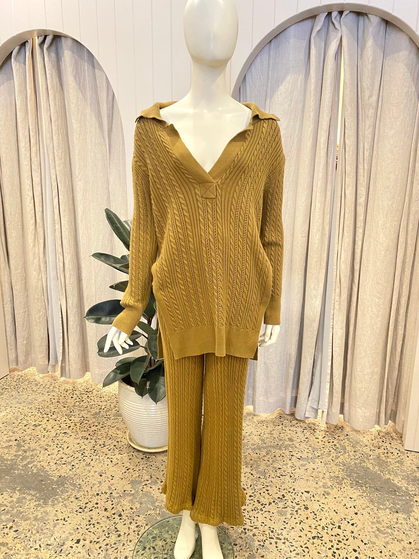 Shona Joy Khaki Knit Pant and Sweater Set - Size S