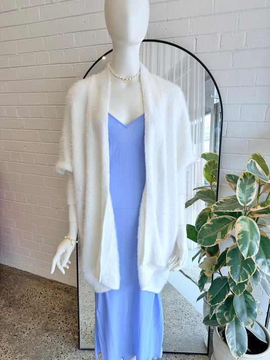 Zulu & Zephyr "Into My Arms" Ivory Knit Cardigan - Size 10