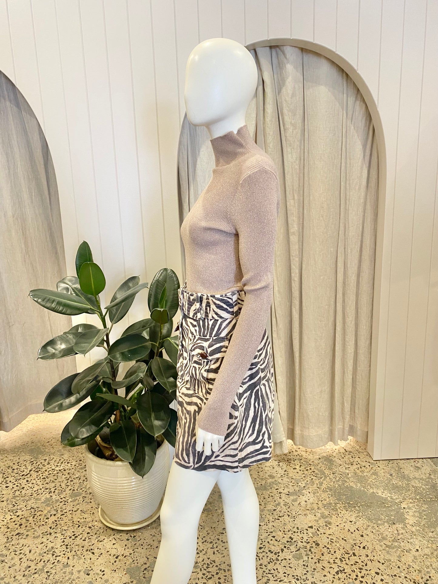 Zimmermann Zeba Print Linen Mini Skirt - Size 1 (8/10)