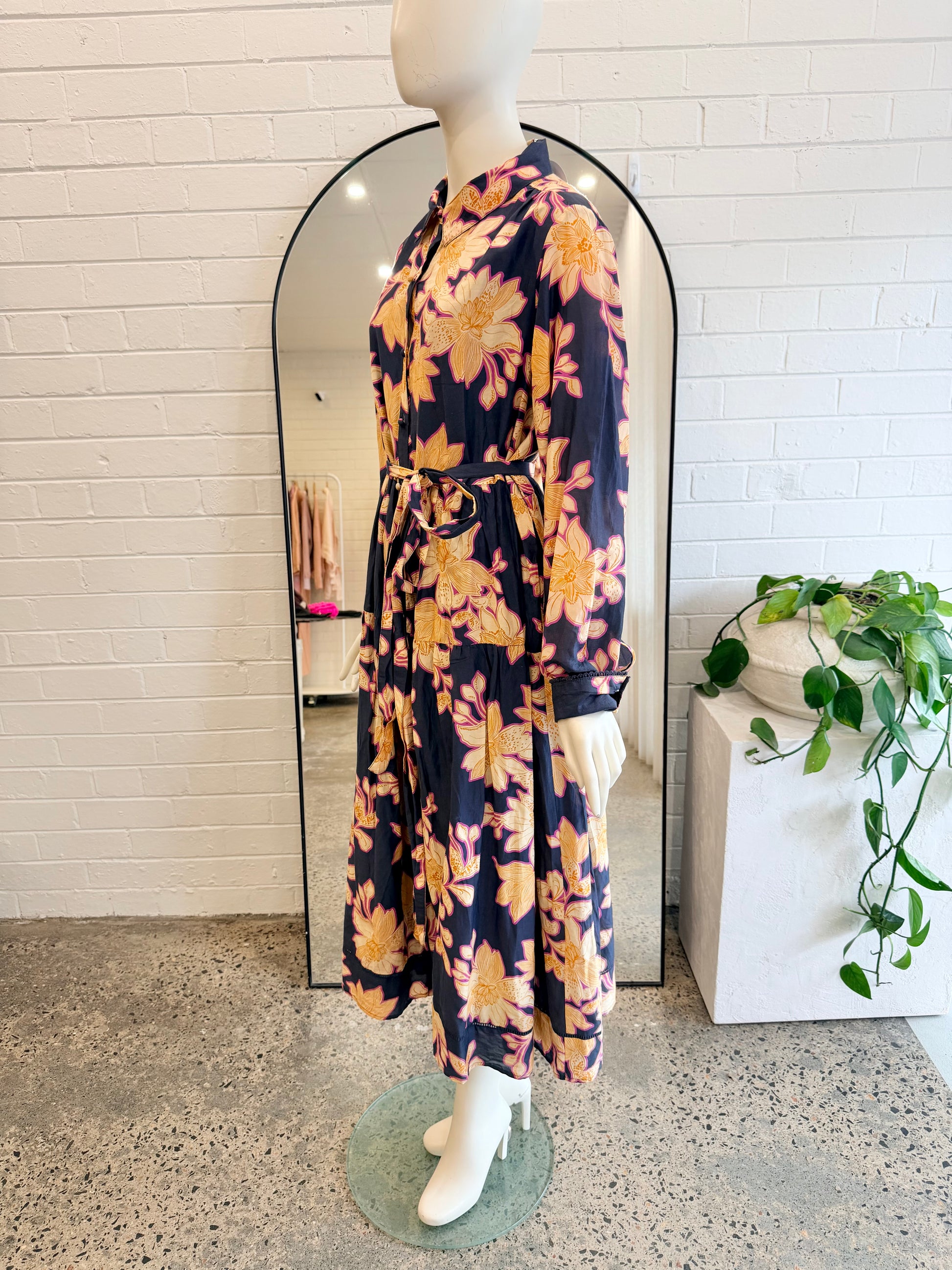 Alessandra Lulu Hazel Midi Dress - Size XL (14) - Pre-Loved Geelong