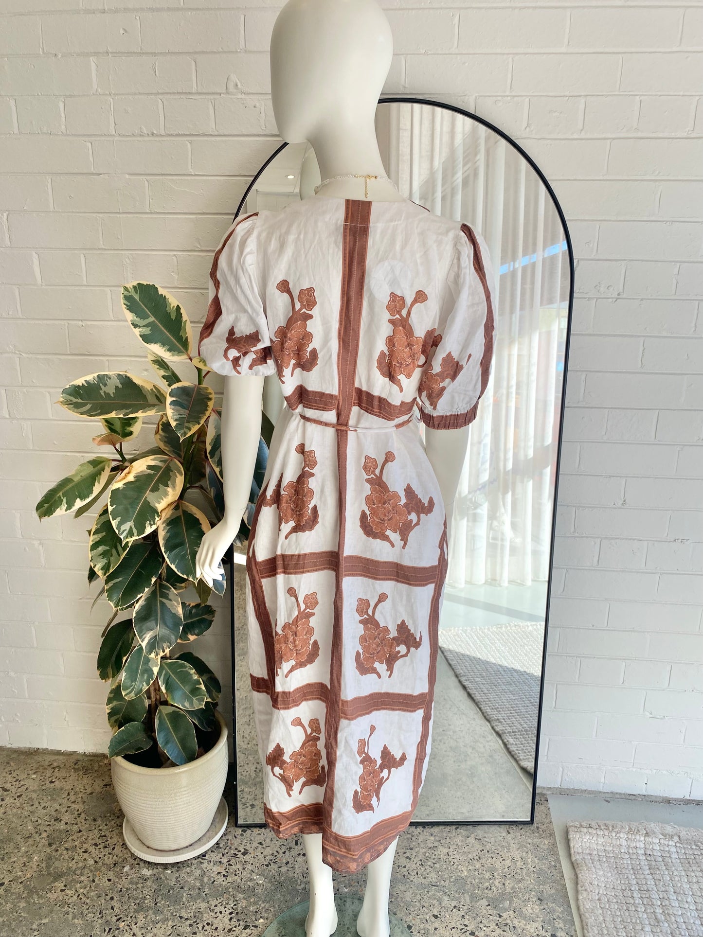 Zoe Kratzmann 'Portrait' Linen Dress - Size 1 (10)