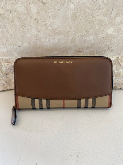 Burberry Horseferry Check Elmore Zip Around Wallet