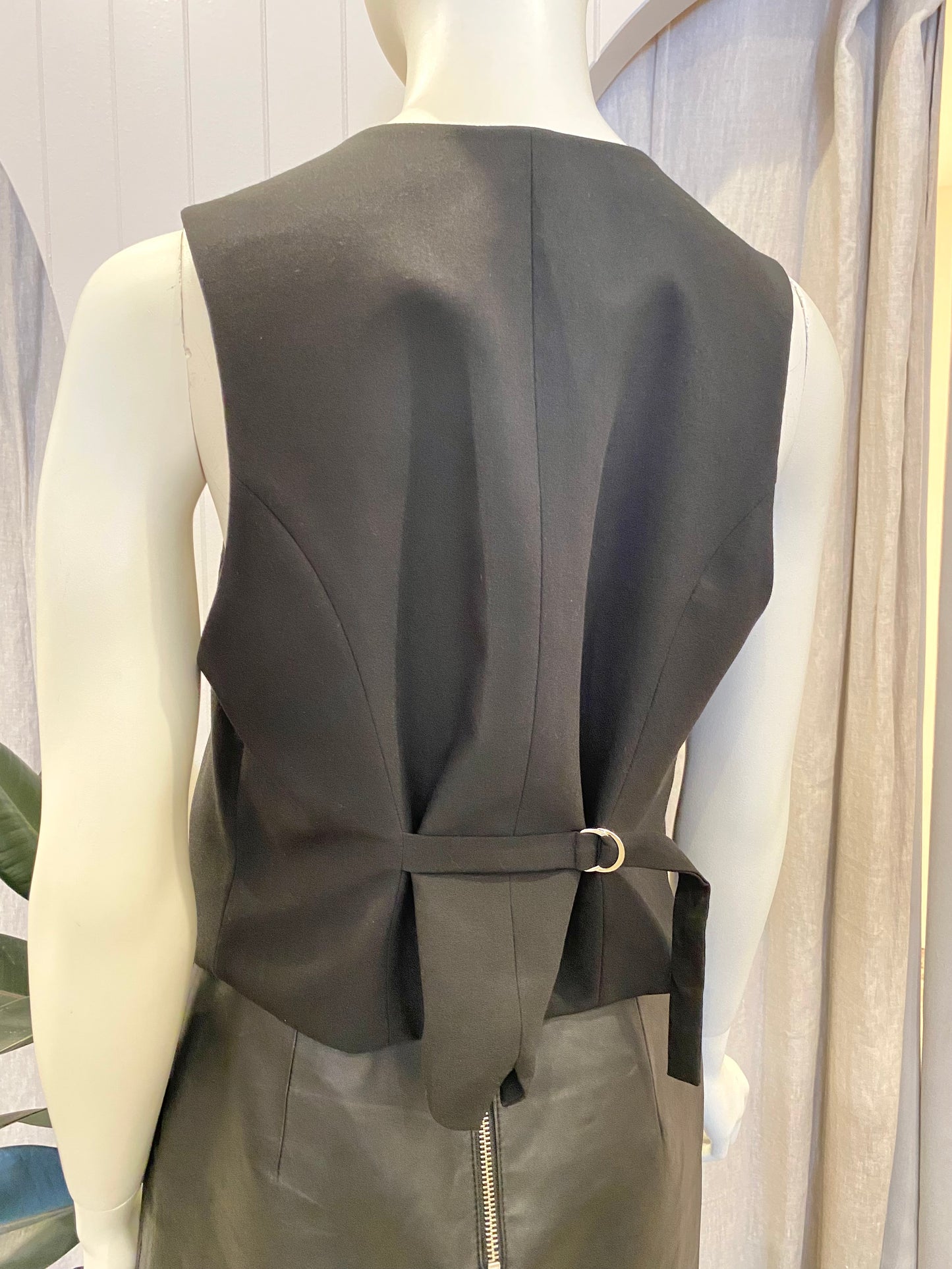 Viktoria & Woods 'Strummer' Vest in Black - Size 3 (12)