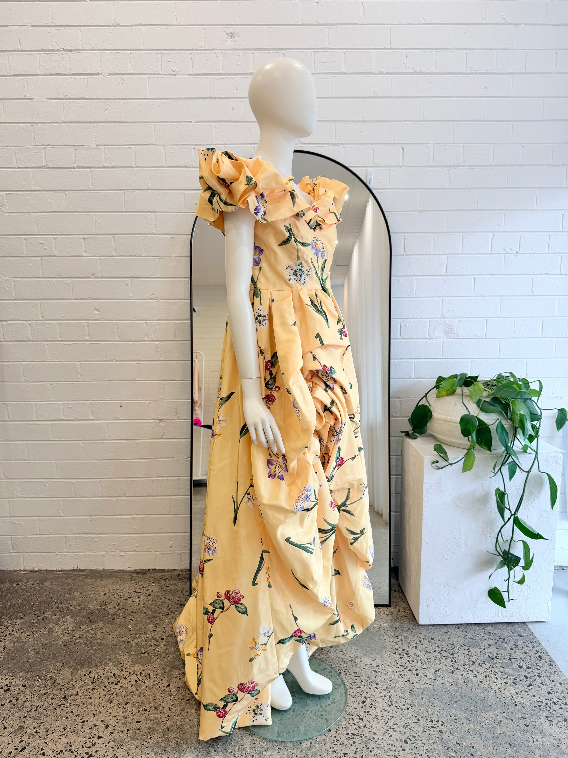 Leo Lin Yellow Sorbet Maxime Vouminous Gown - Size 14 - Pre-Loved Geelong