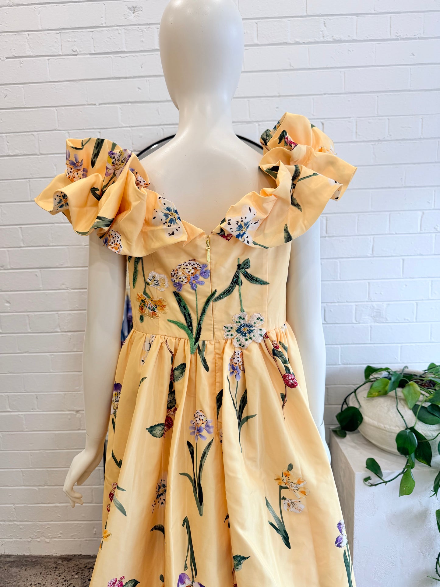Leo Lin Yellow Sorbet Maxime Vouminous Gown - Size 14 - Pre-Loved Geelong