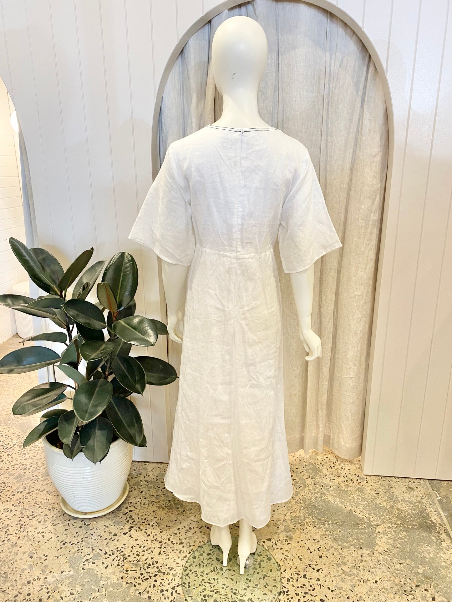 Dissh Rhodes Linen Dress - Size 16