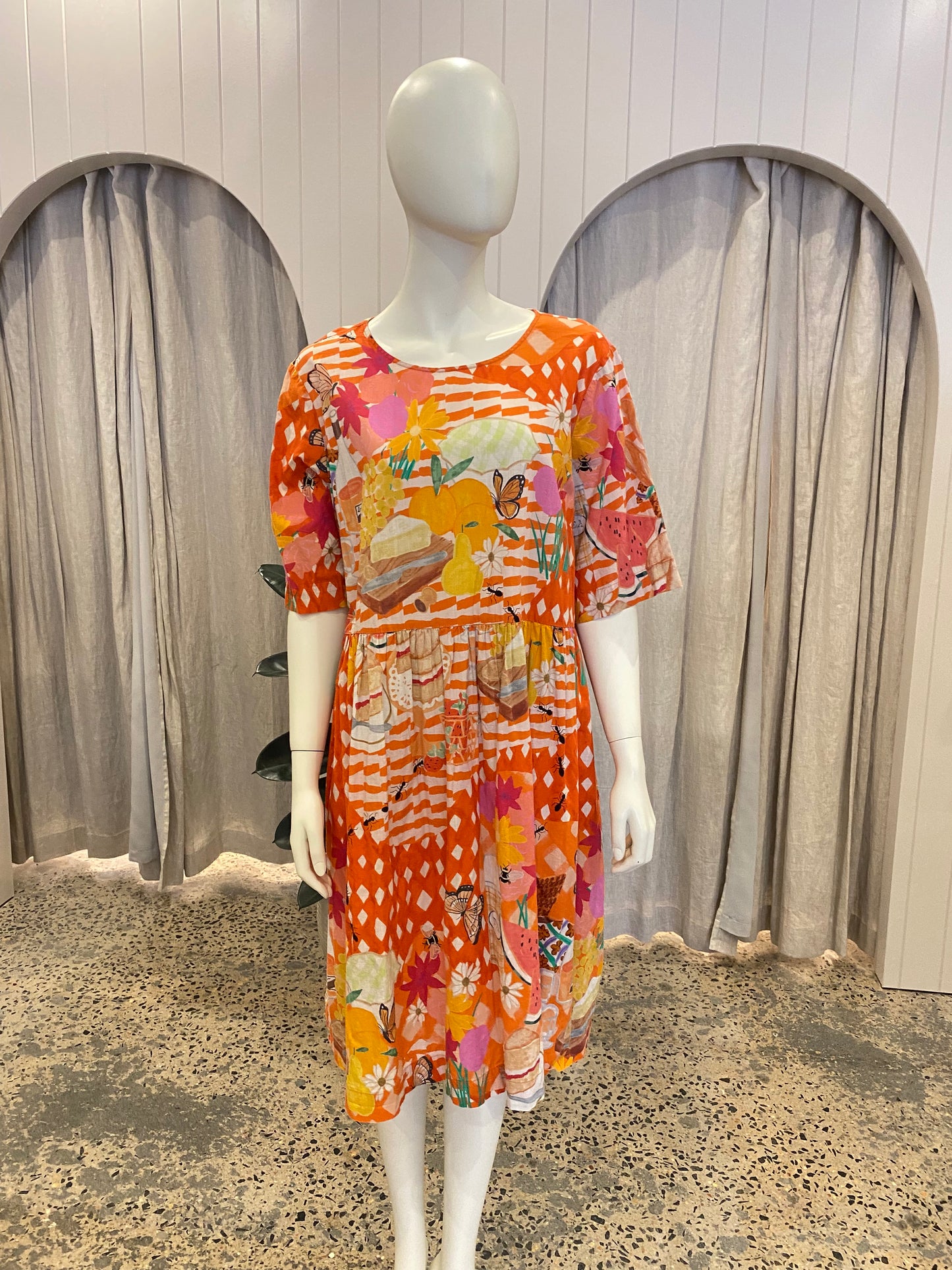 Variety Hour Picnic Dress - Size XL (14/16)