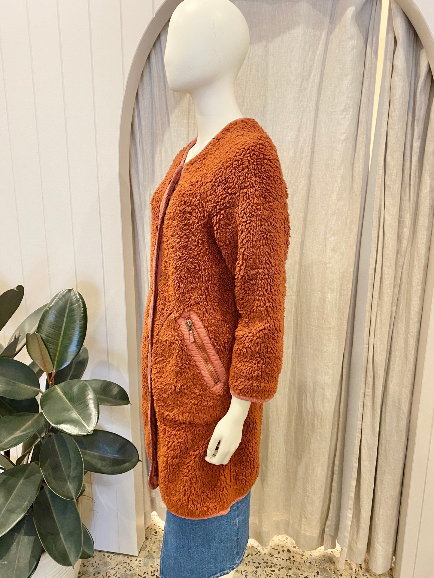 Anthropolgie Reversible Teddy Coat - Size 8/10